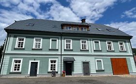 Srbska Kamenice 22